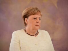 Մերկելը կրկին վատ Է զգացել արարողական միջոցառման ժամանակ